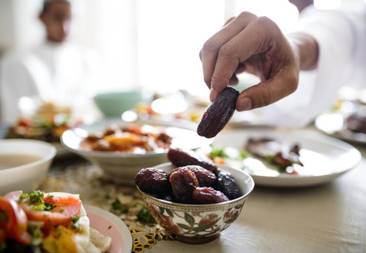 Ramazan’da enerjiyi artırıyor, oruç tutanlar için kilit rol üstleniyor! Diyabet ve kronik hastalığı olanlar dikkat! Sahur ve iftarda. / Gazete Vatan